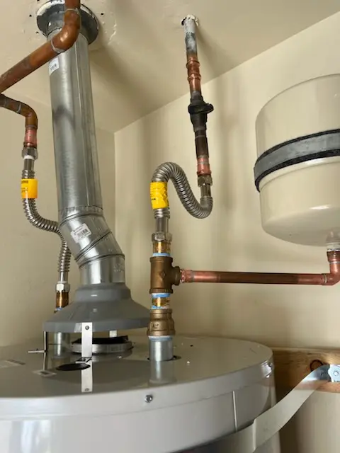 Water heater installation and plumbing repair in Egelston
